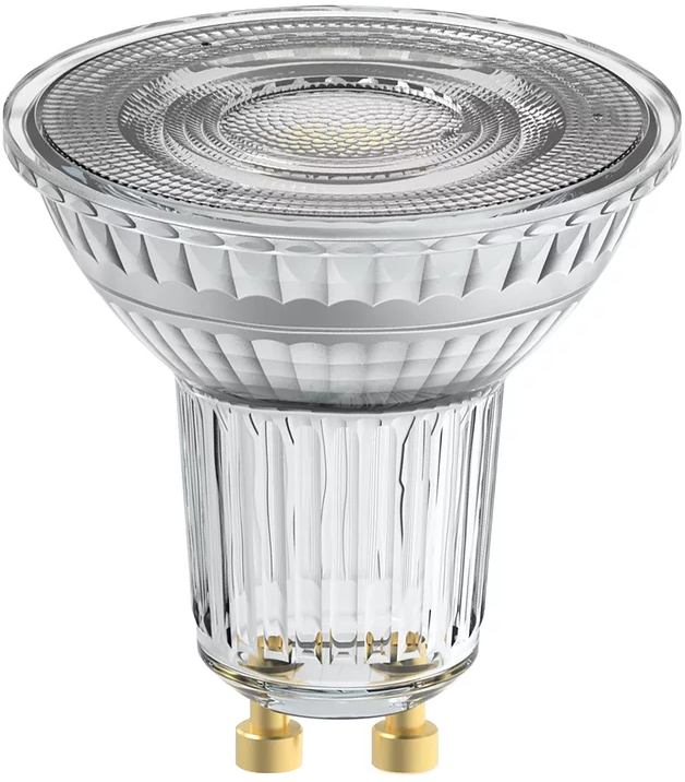 Eine klare LED-Glühbirne mit strukturierter Oberseite und goldfarbenen Stiften an der Unterseite. Die Glühbirne ist energieeffizient gestaltet.