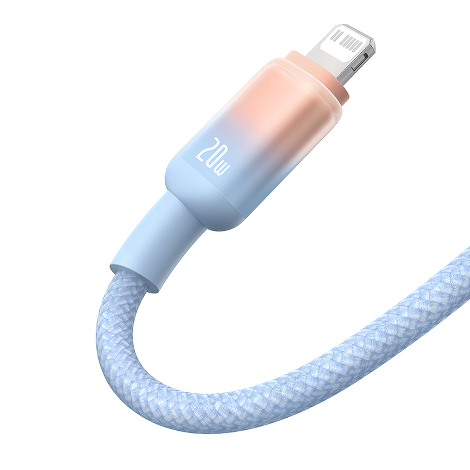 Un cable de carga azul claro y naranja. El cable tiene una textura trenzada. El conector es plateado.