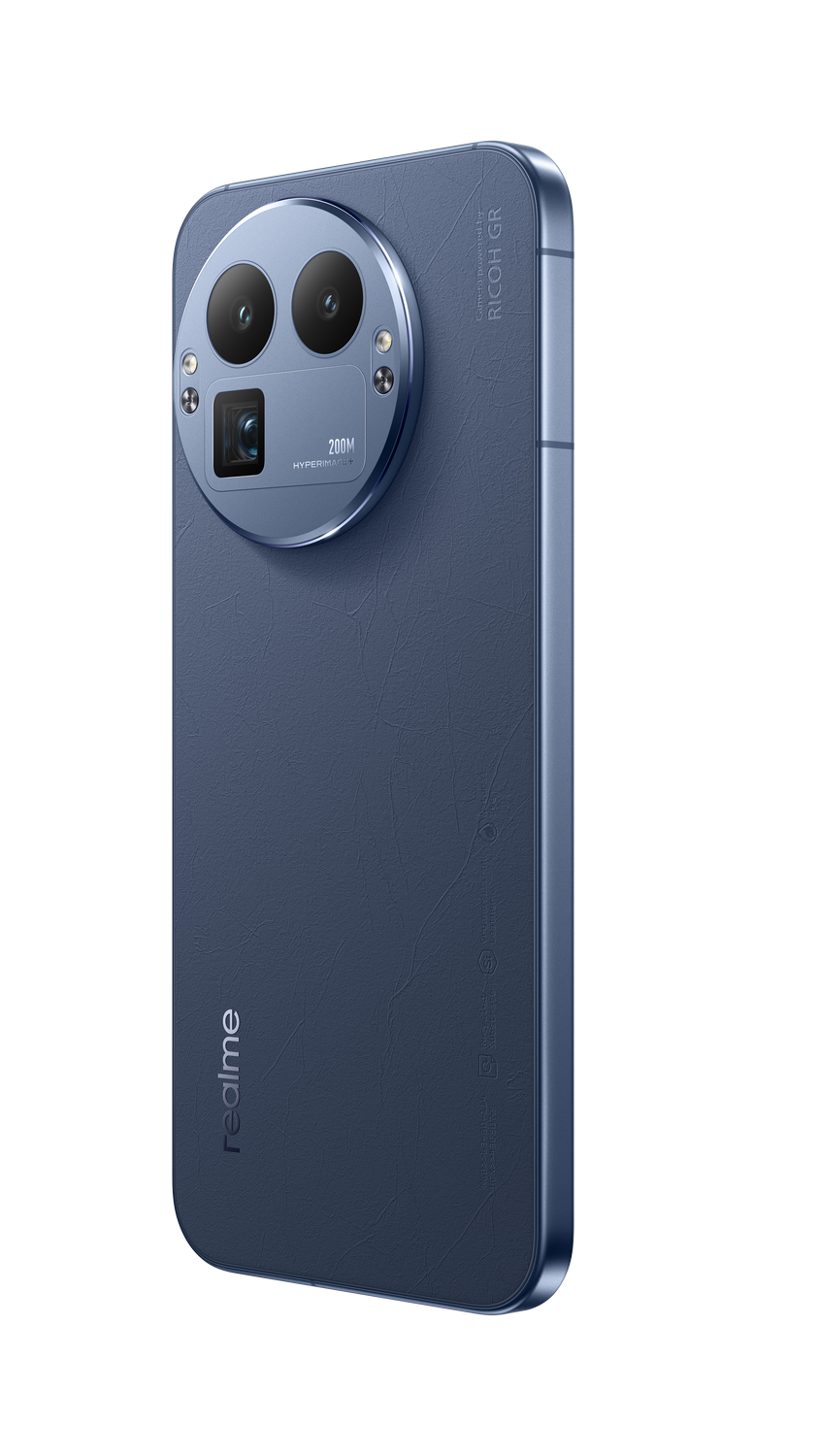 Un smartphone Realme azul. Tiene tres lentes de cámara. El teléfono está sobre un fondo gris.