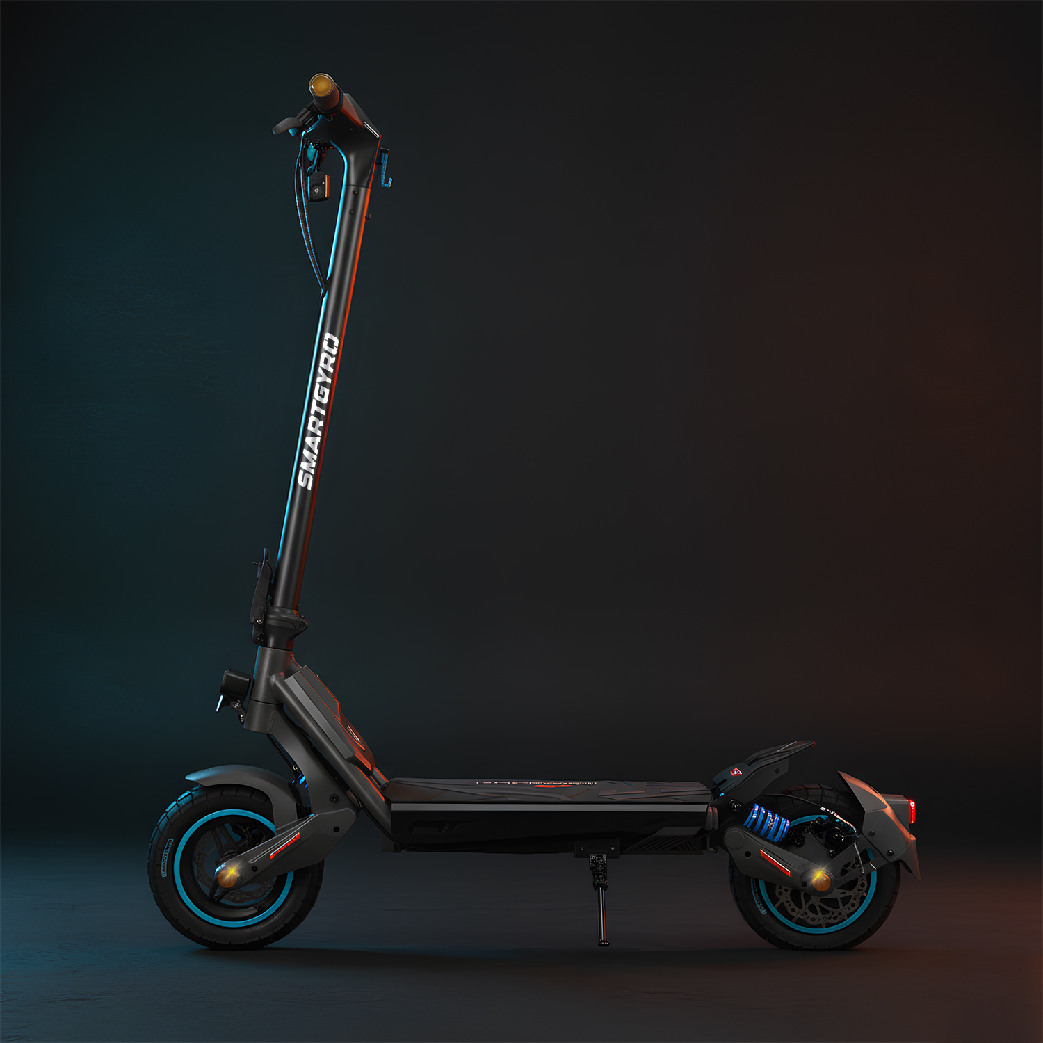 Un patinete eléctrico Smartgyro negro, vista en ángulo. Está sobre una superficie oscura, con iluminación azul y naranja.
