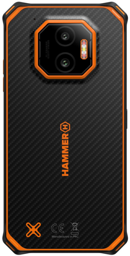 Czarny tył smartfona z pomarańczowymi akcentami. Posiada podwójne kamery, logo Hammer i fakturę włókna węglowego.