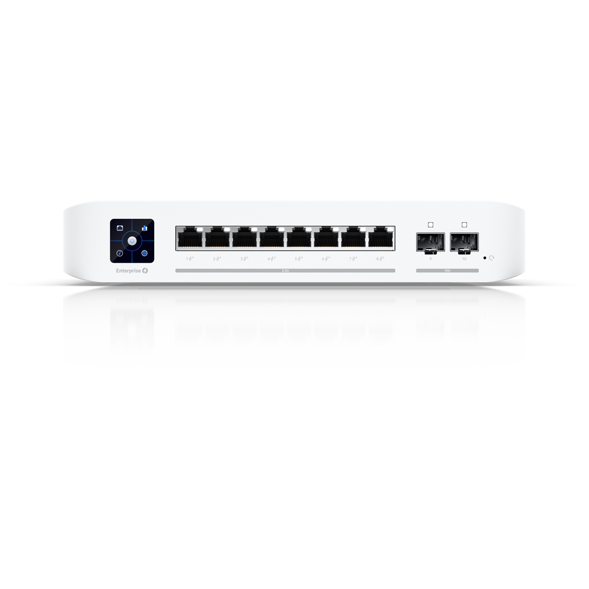 Weißer Netzwerk-Switch mit acht Ethernet-Anschlüssen, zwei zusätzlichen Anschlüssen und Status-LEDs auf weißem Hintergrund.