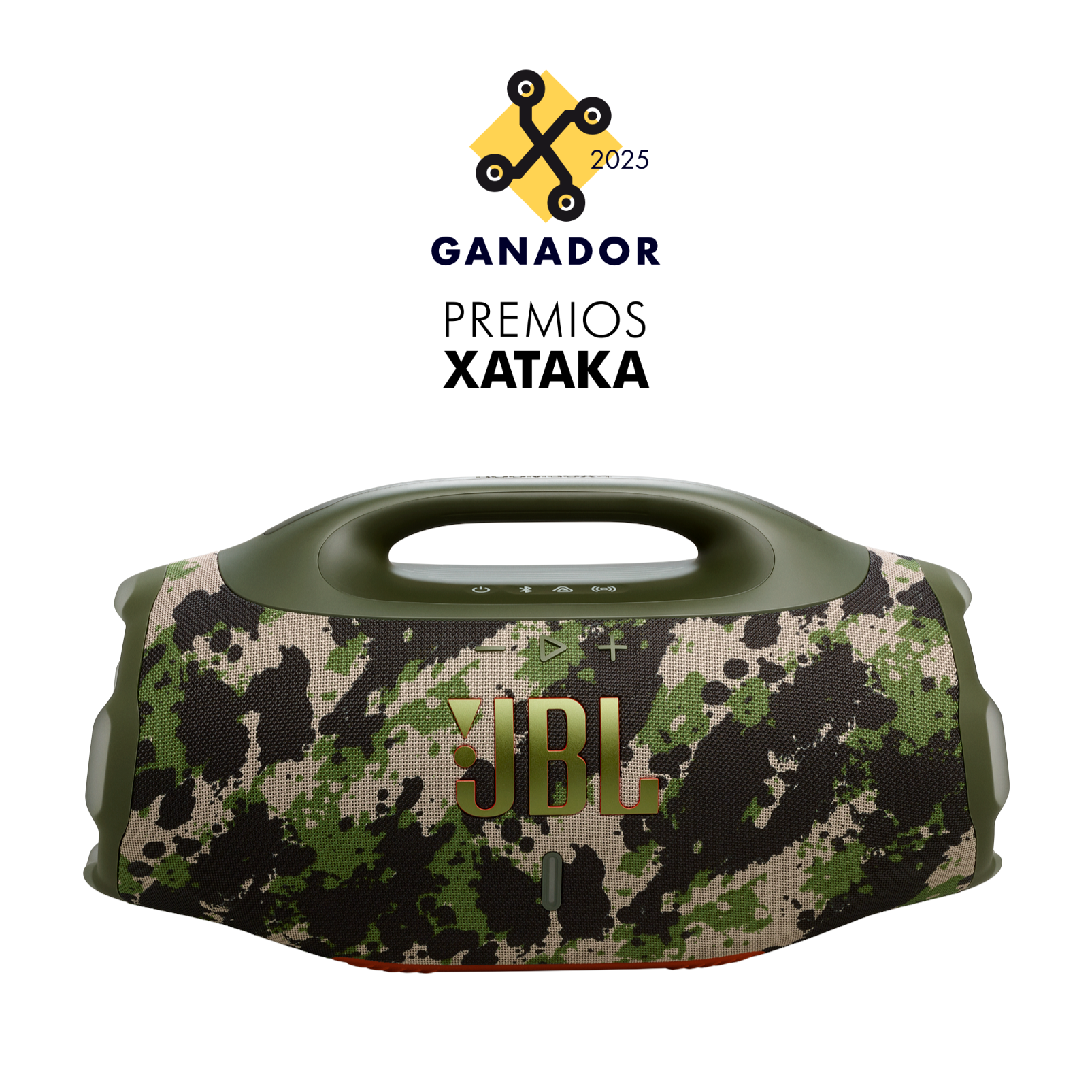 Altavoz JBL con patrón de camuflaje, premiado por Premios Xataka 2025. Se ven colores verde, negro y beige.