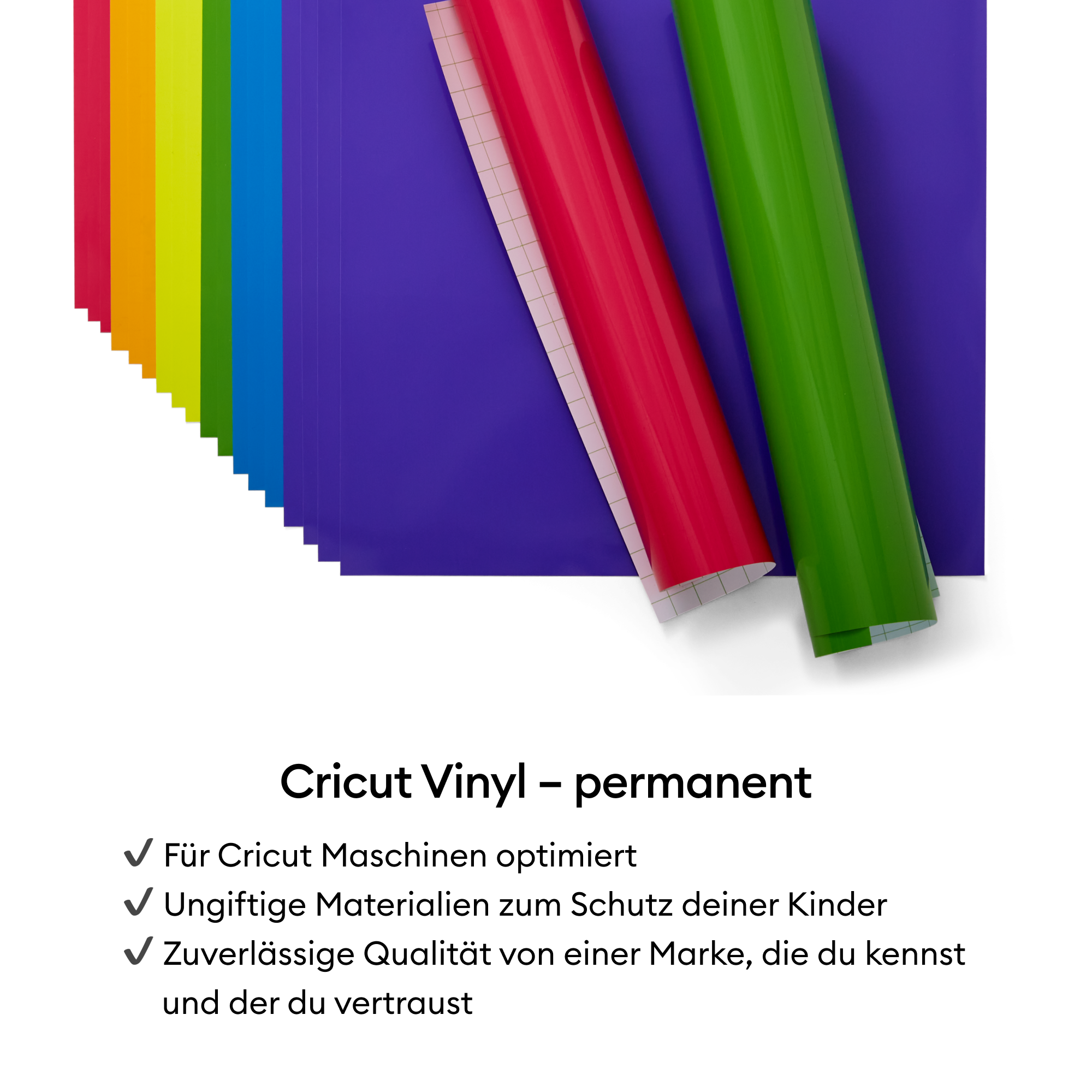 Bunte Vinylbögen und -rollen. Rote und grüne Rollen vorne und ein Regenbogen aus Bögen im Hintergrund, weißer Hintergrund.
