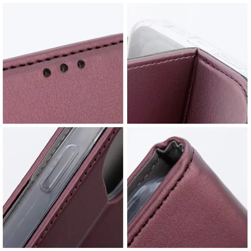 Egy bordó telefontok közeli képe. A részletek közé tartozik a varrás, három kis lyuk és egy átlátszó telefontartó.