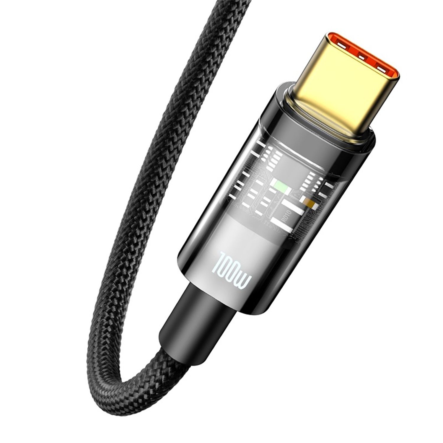 Un cable de carga USB-C. El conector es dorado, el cable es trenzado negro y la carcasa es transparente con 100w impreso.