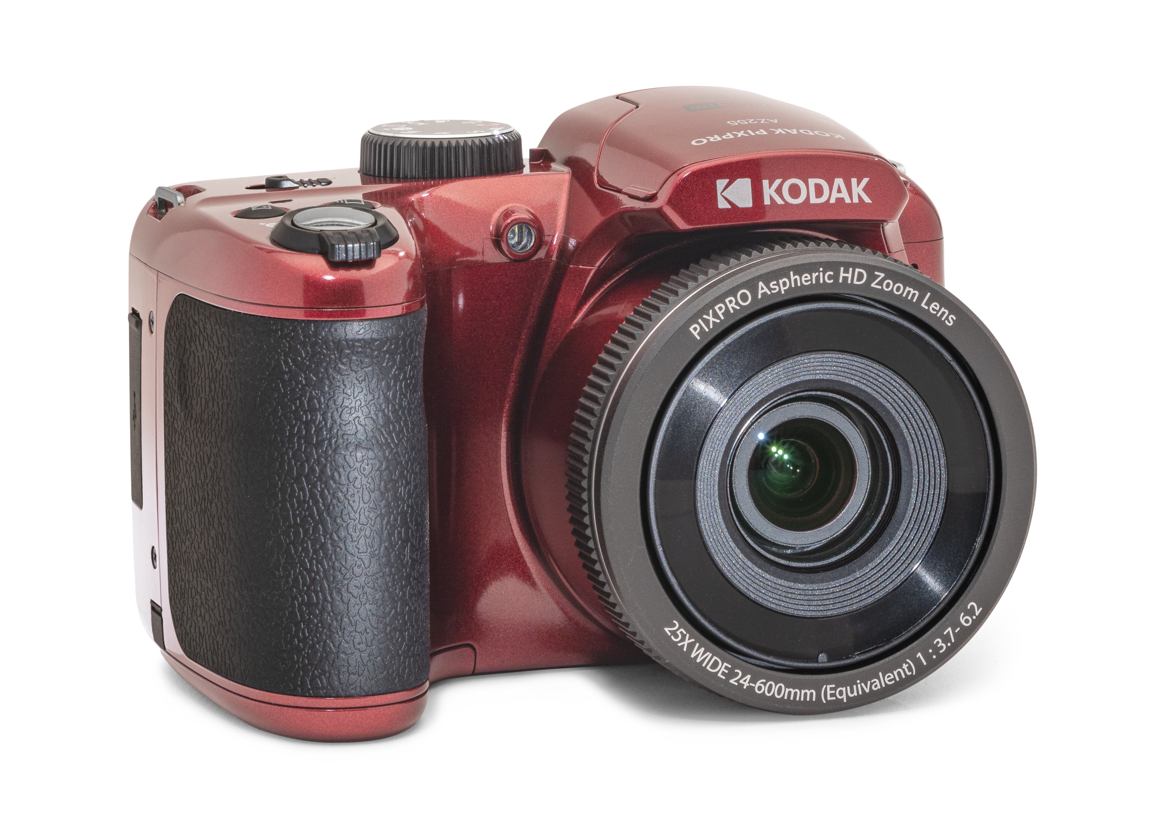 Kırmızı bir Kodak Pixpro kamera beyaz bir yüzeyde. Bir lensi ve siyah bir tutacağı var.