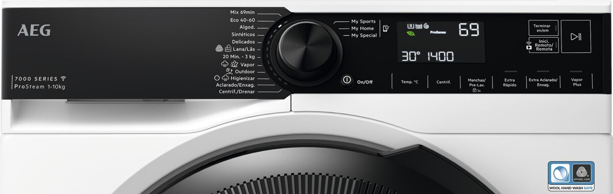 Panel de control de lavadora. Blanco y negro, con dial, pantalla y botones para diversos ajustes de lavado.