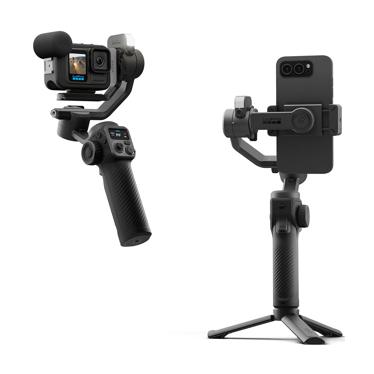 Dos gimbals negros. Uno sostiene una cámara GoPro con micrófono, el otro un smartphone. Ambos sobre fondo blanco.
