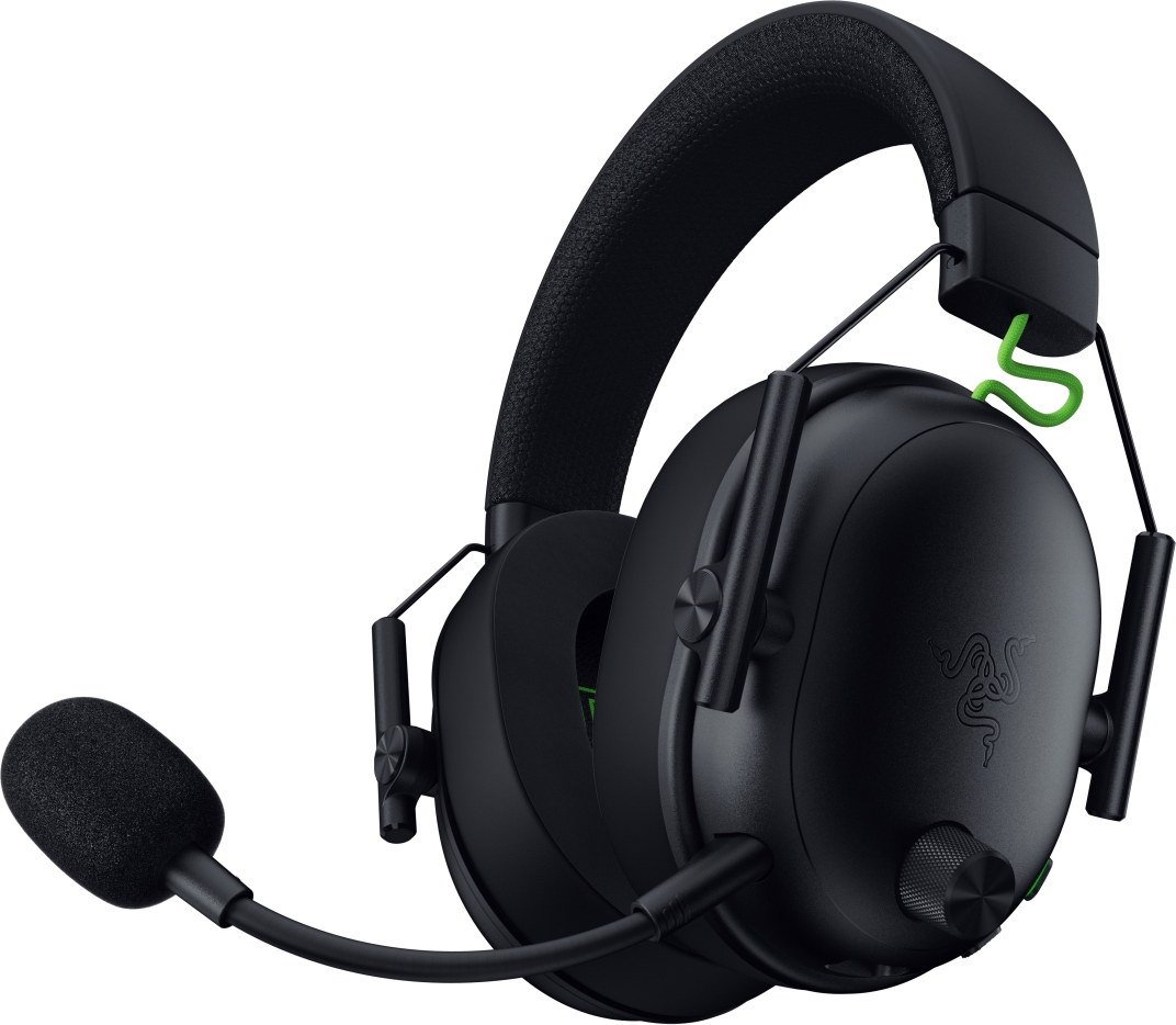 Schwarzes Gaming-Headset mit Mikrofon. Das Headset hat ein gepolstertes Kopfband und Ohrmuscheln. Grüne Akzente sind sichtbar.
