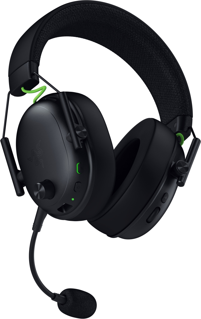 Schwarzes Razer-Gaming-Headset mit flexiblem Mikrofon. Grüne Akzente an den Scharnieren und Betriebsanzeigen. Ein Lautstärkerad ist sichtbar.