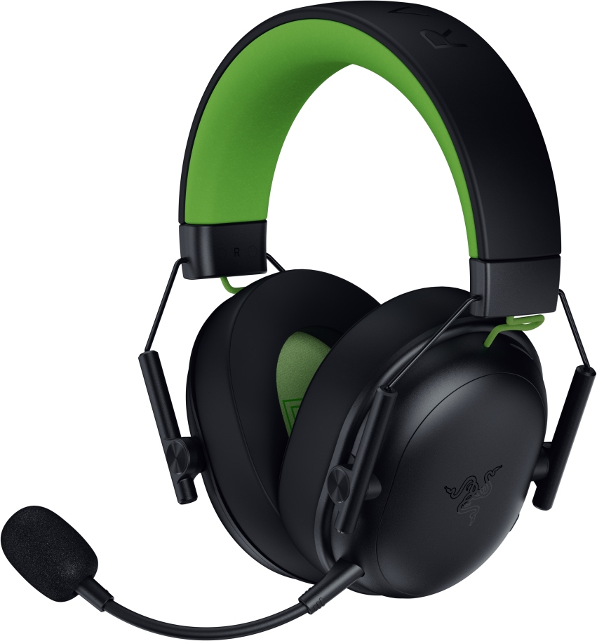 Schwarzes und grünes Razer-Gaming-Headset. Verfügt über ein Mikrofon, Ohrmuscheln und ein Kopfband mit grüner Polsterung.