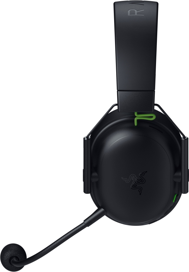 Schwarzes Razer-Gaming-Headset mit Mikrofon. Verfügt über einen grünen Akzent und das Razer-Logo. Vor weißem Hintergrund.