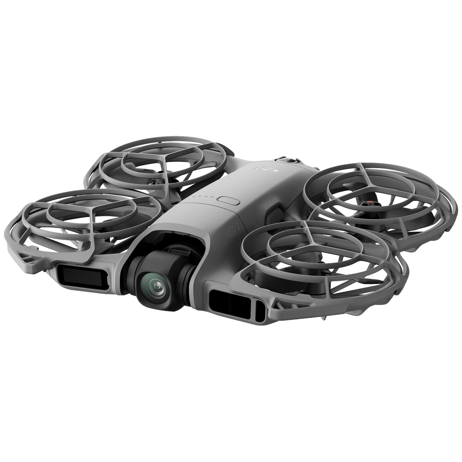 Een grijze drone met vier propellers, een camera en beschermende kooien rond de propellers. De drone rust op een witte achtergrond.