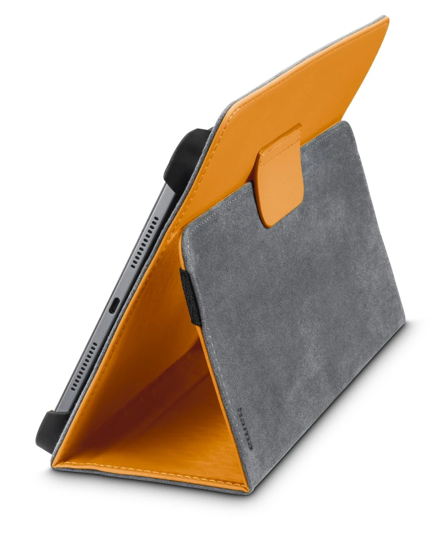 Nyitott tablettok, szürke külseje, narancssárga belseje. A tablet rögzítve. Narancssárga fül a záráshoz. Hama logó látható.