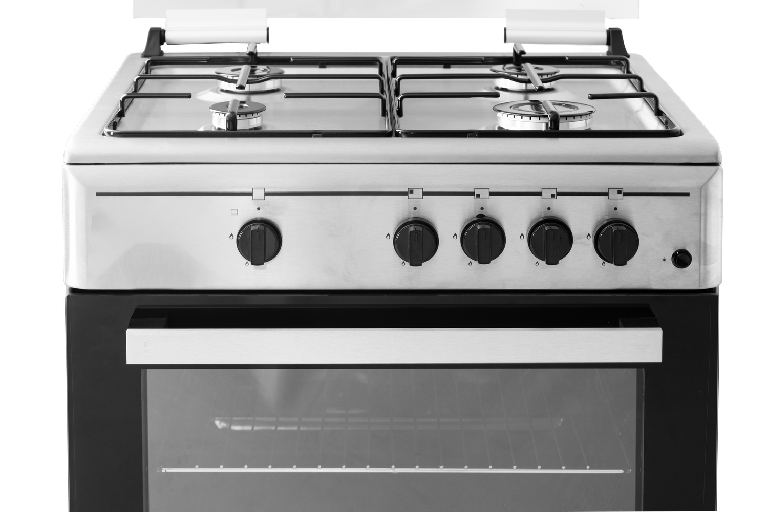 Una cocina de gas de acero inoxidable con cuatro quemadores, perillas de control y un horno con puerta de vidrio. Fondo gris.