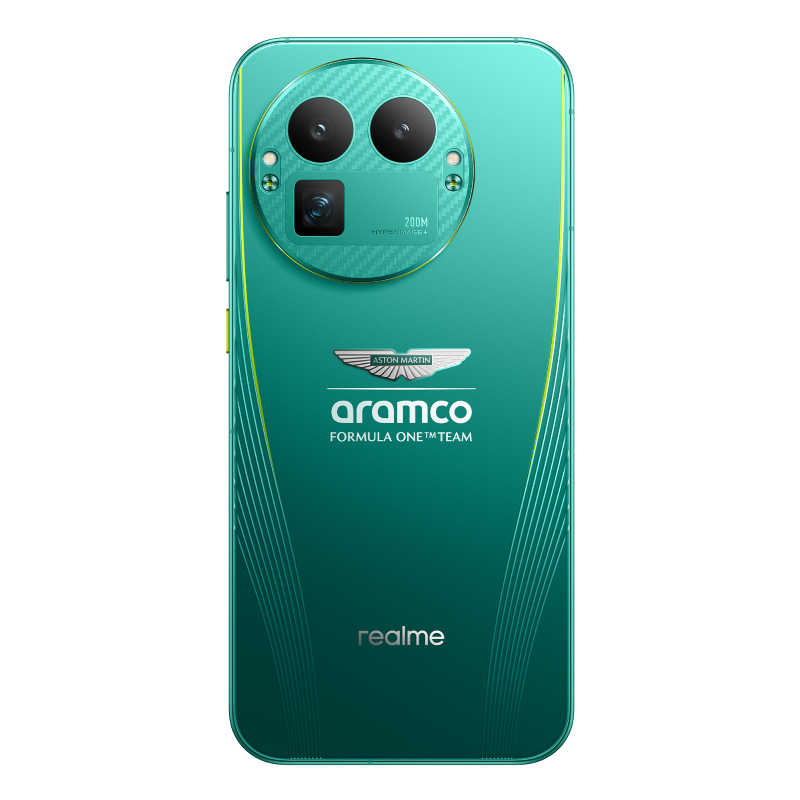 Zielony smartfon z logo Aston Martin i Aramco. Posiada aparat z trzema obiektywami. Marka 'realme' widoczna na dole.