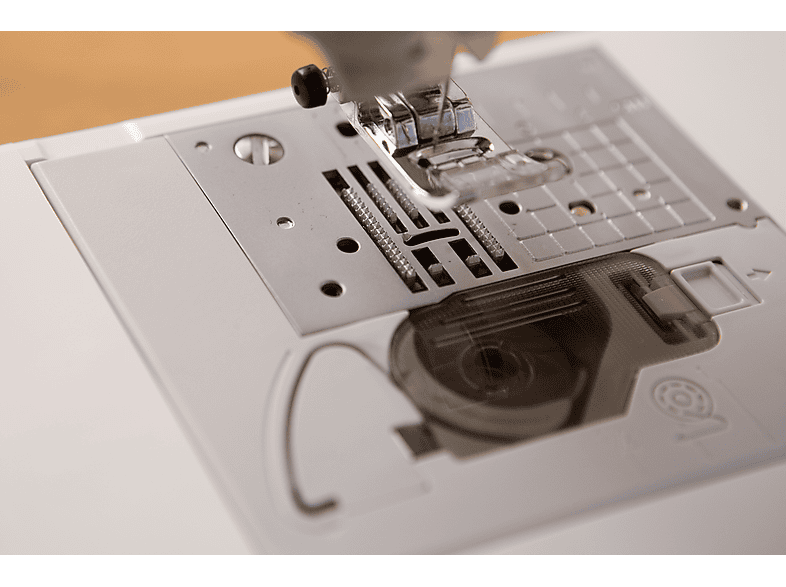 Brother FS100WT Computer-Nähmaschine (40 Watt, 100-Stiche, Freiarmnähen, Weiß) — Foto 5 von 5