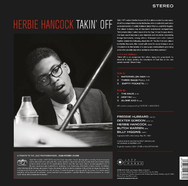 Albumcover: Herbie Hancock mit Brille, Klavier, Text 'TAKIN' OFF', Titelliste und Credits.