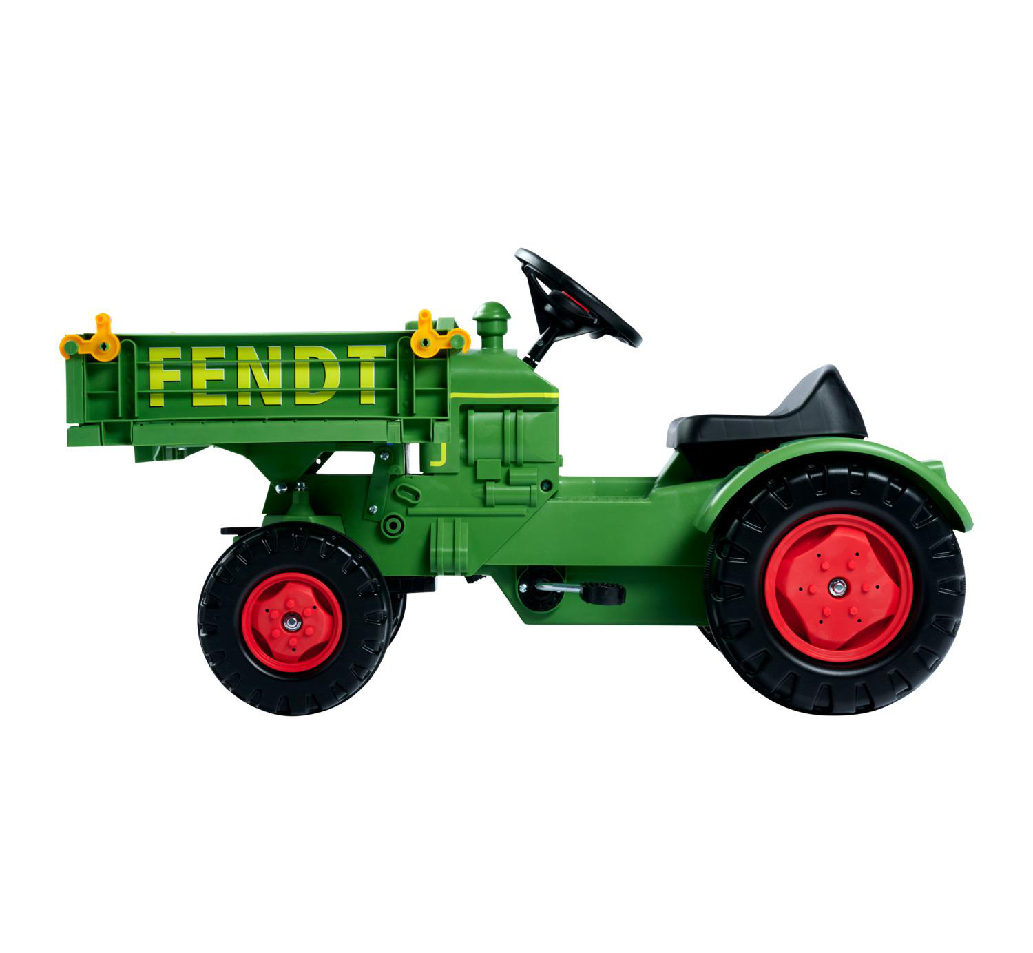 Grüner Spielzeugtraktor mit 'FENDT' hinten. Hat schwarze Reifen mit roten Zentren, einen schwarzen Sitz und Lenkrad.