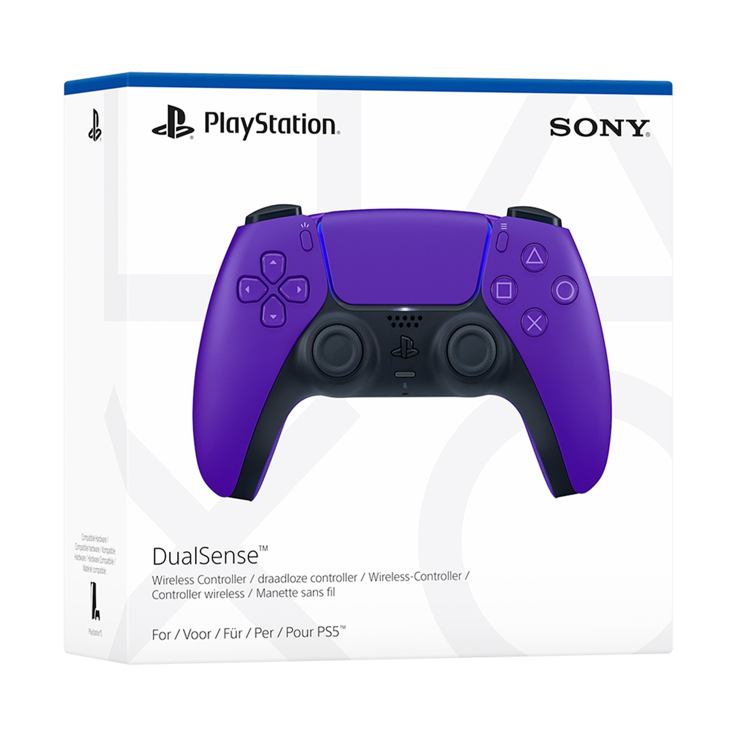 Un controller DualSense PlayStation viola nella sua scatola. La scatola mostra il logo PlayStation e il marchio Sony.