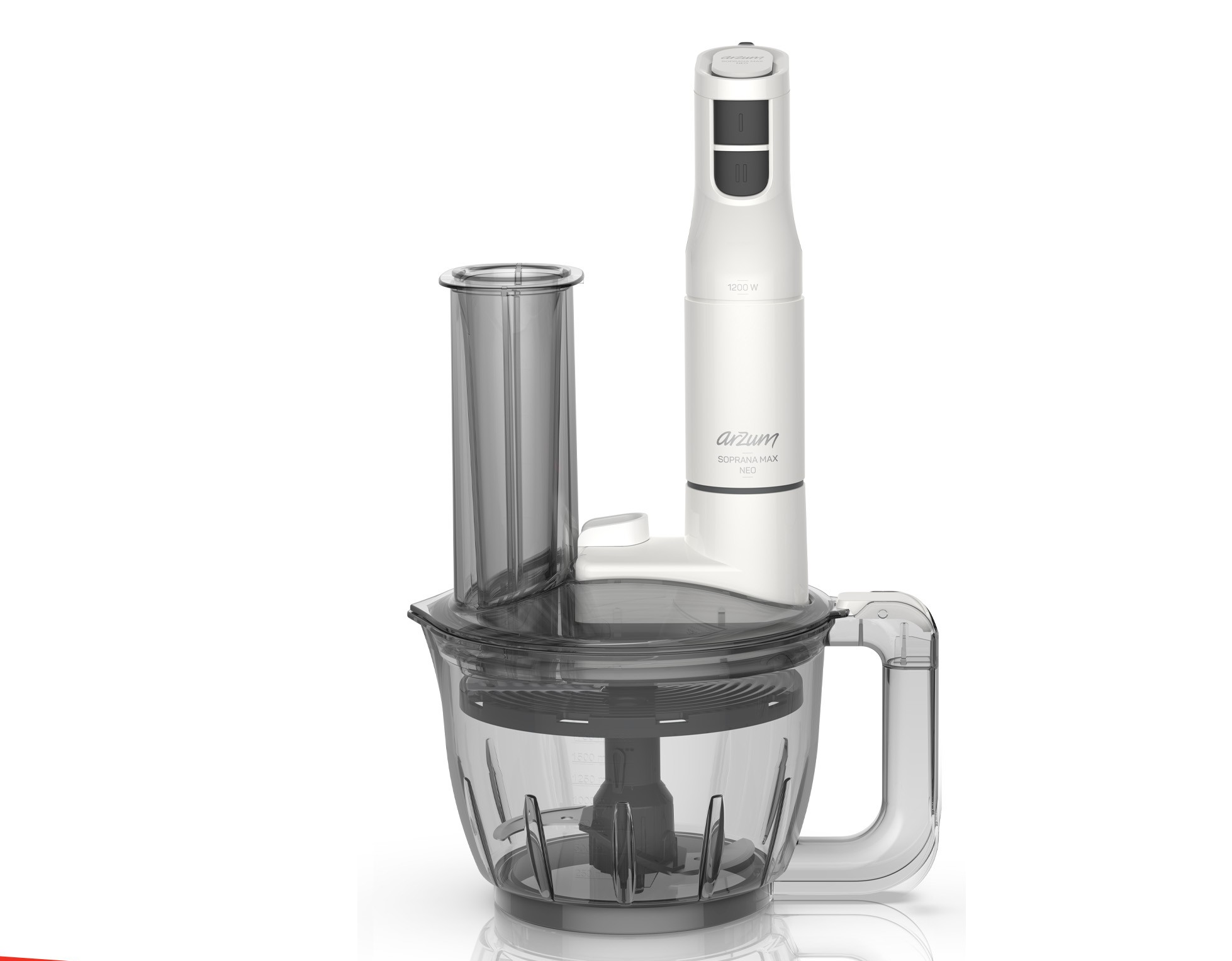 Beyaz ve gri Arzum Soprana Max Neo mutfak robotu. Şeffaf bir kap ile bir blender ve doğrayıcı eki vardır.
