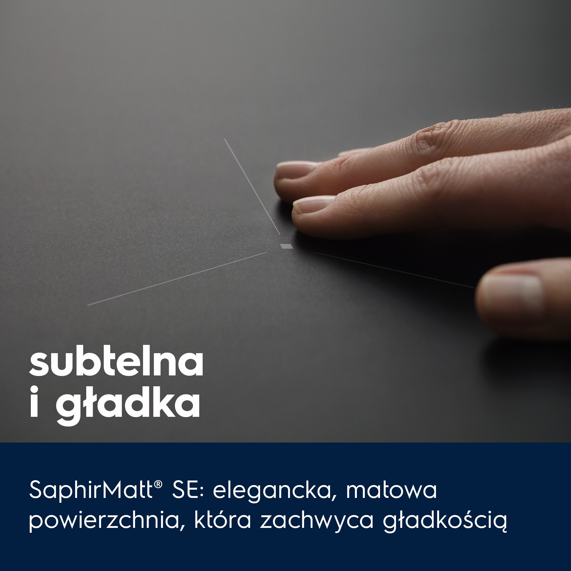 Dłoń dotyka gładkiej, ciemnej powierzchni z białymi liniami, sugerując płytę grzewczą. Poniżej polski tekst.