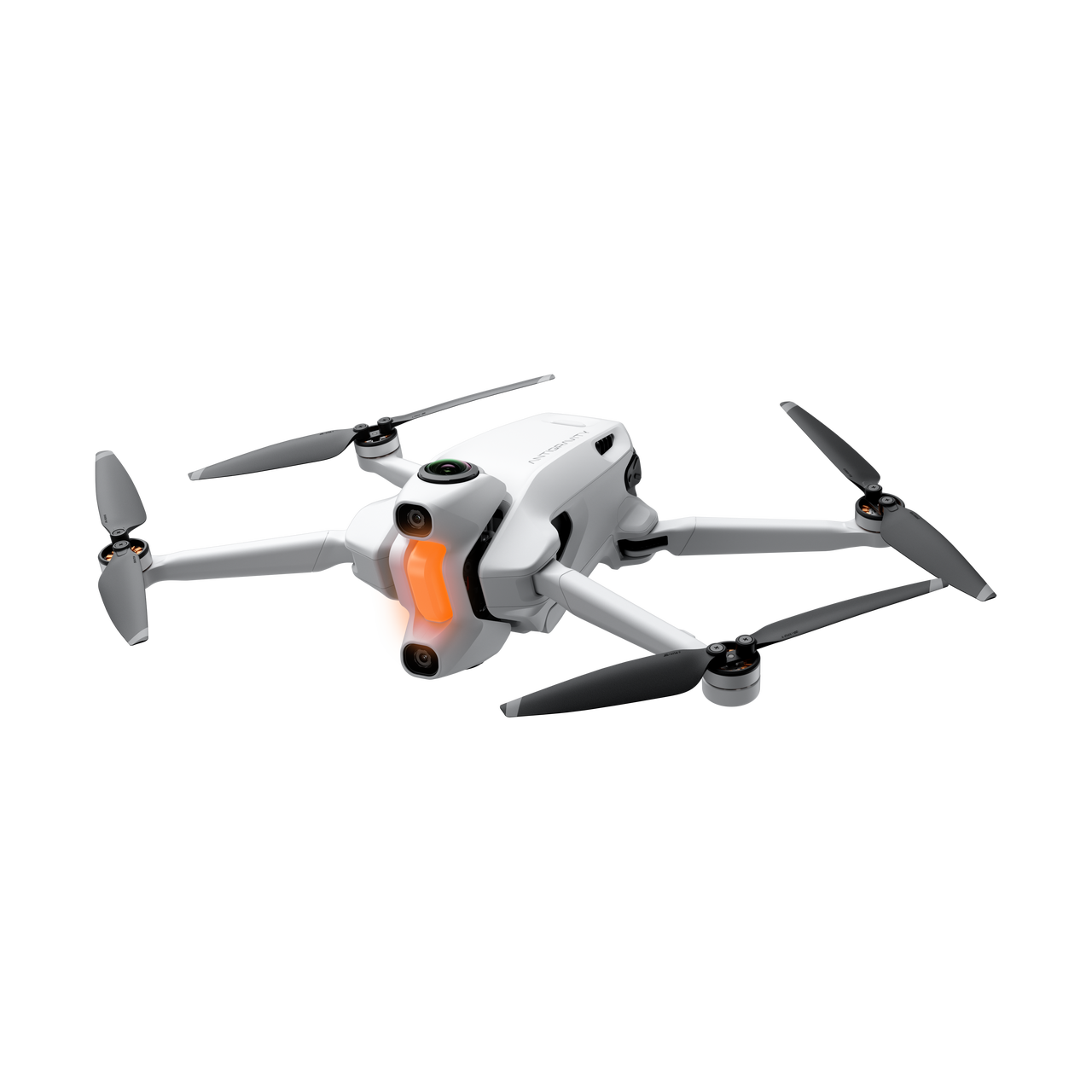 Siyah zemin üzerinde dört pervaneli beyaz bir drone. Drone'da turuncu ışıklar ve kameralar var.