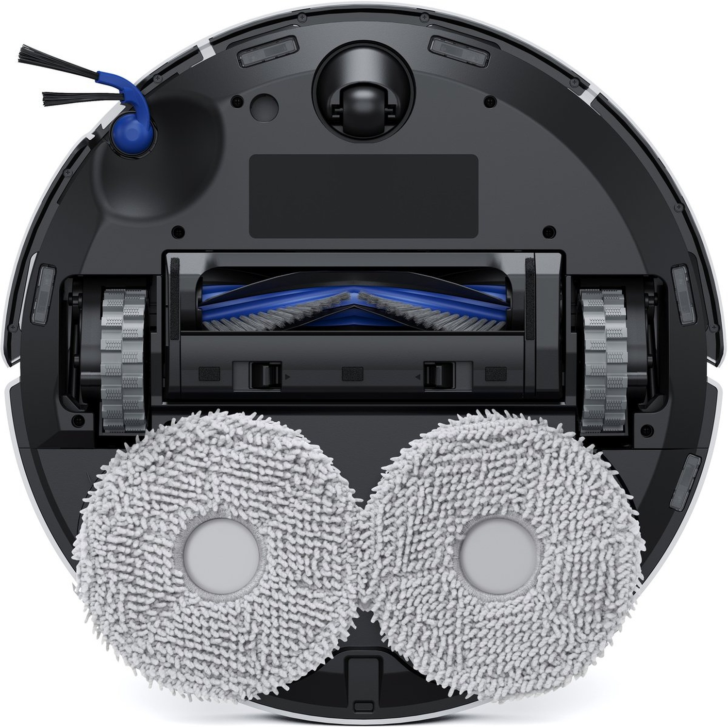 Onderkant van een robotstofzuiger. Voorzien van borstels, wielen en twee grijze reinigingspads. Zwart-wit ontwerp.
