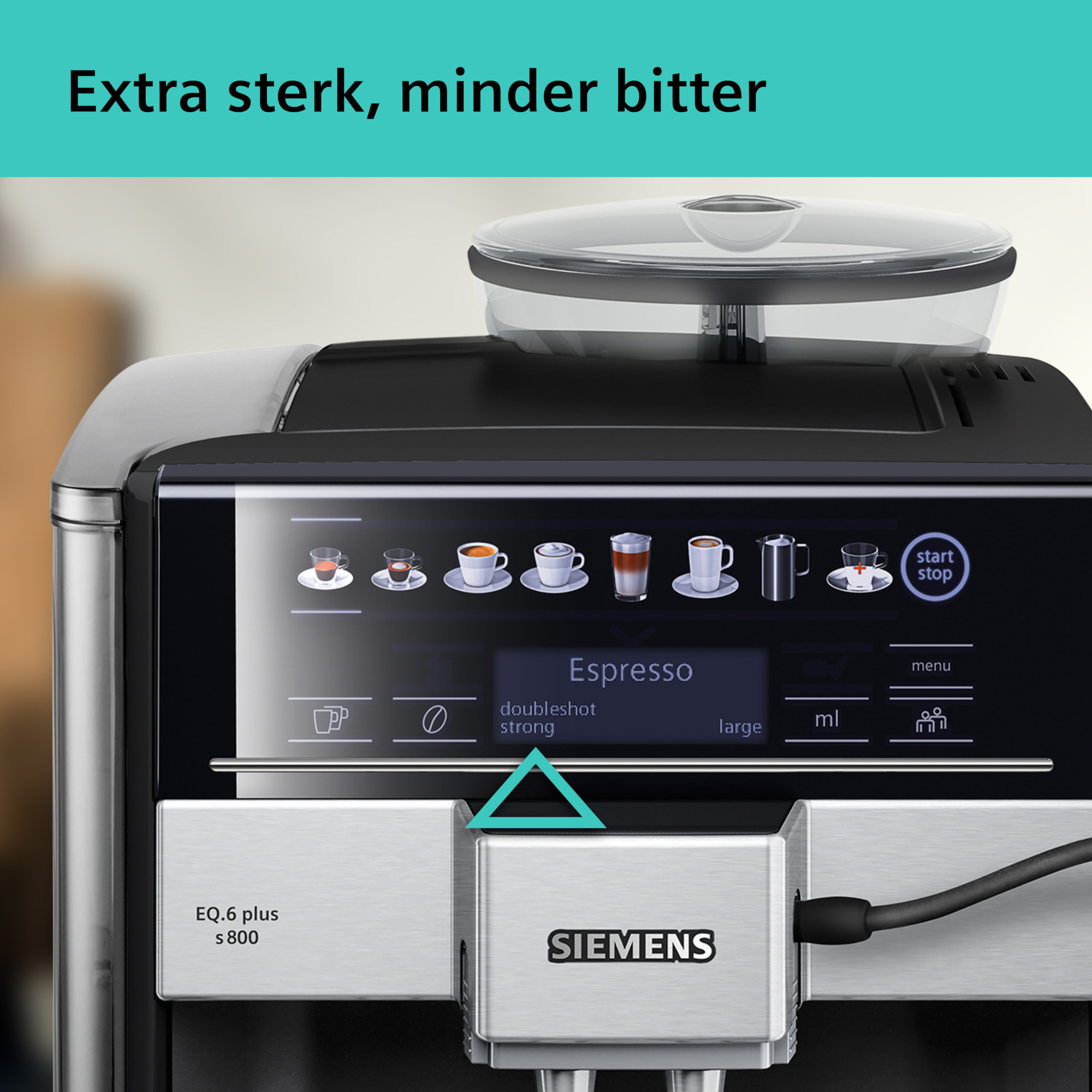 Een Siemens espressomachine. Het display toont espresso-opties. De machine is zwart en zilver met een start/stop-knop.