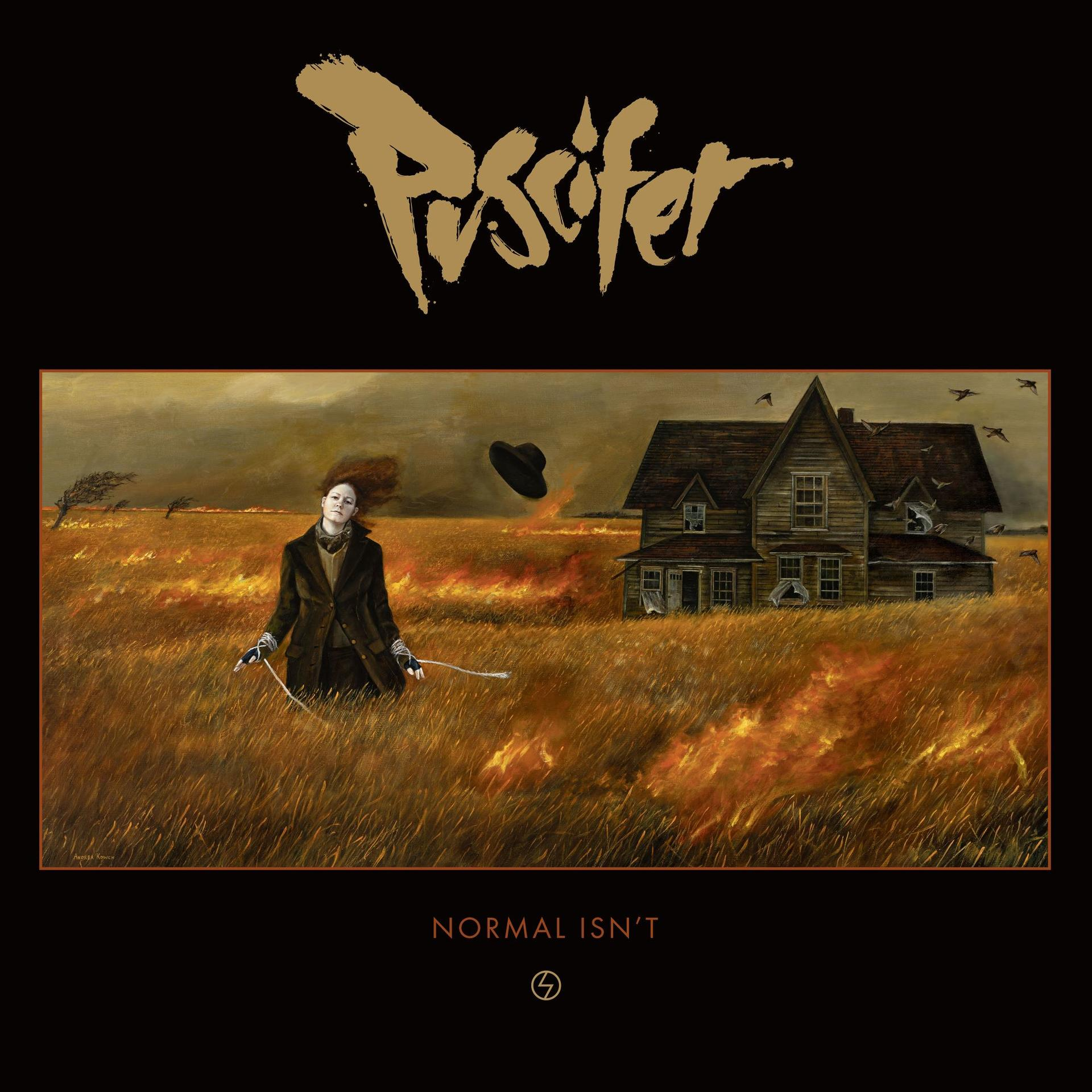 Festmény egy nővel egy mezőn, egy égő házzal és egy repülő kalappal. A "Puscifer" szó felül látható.