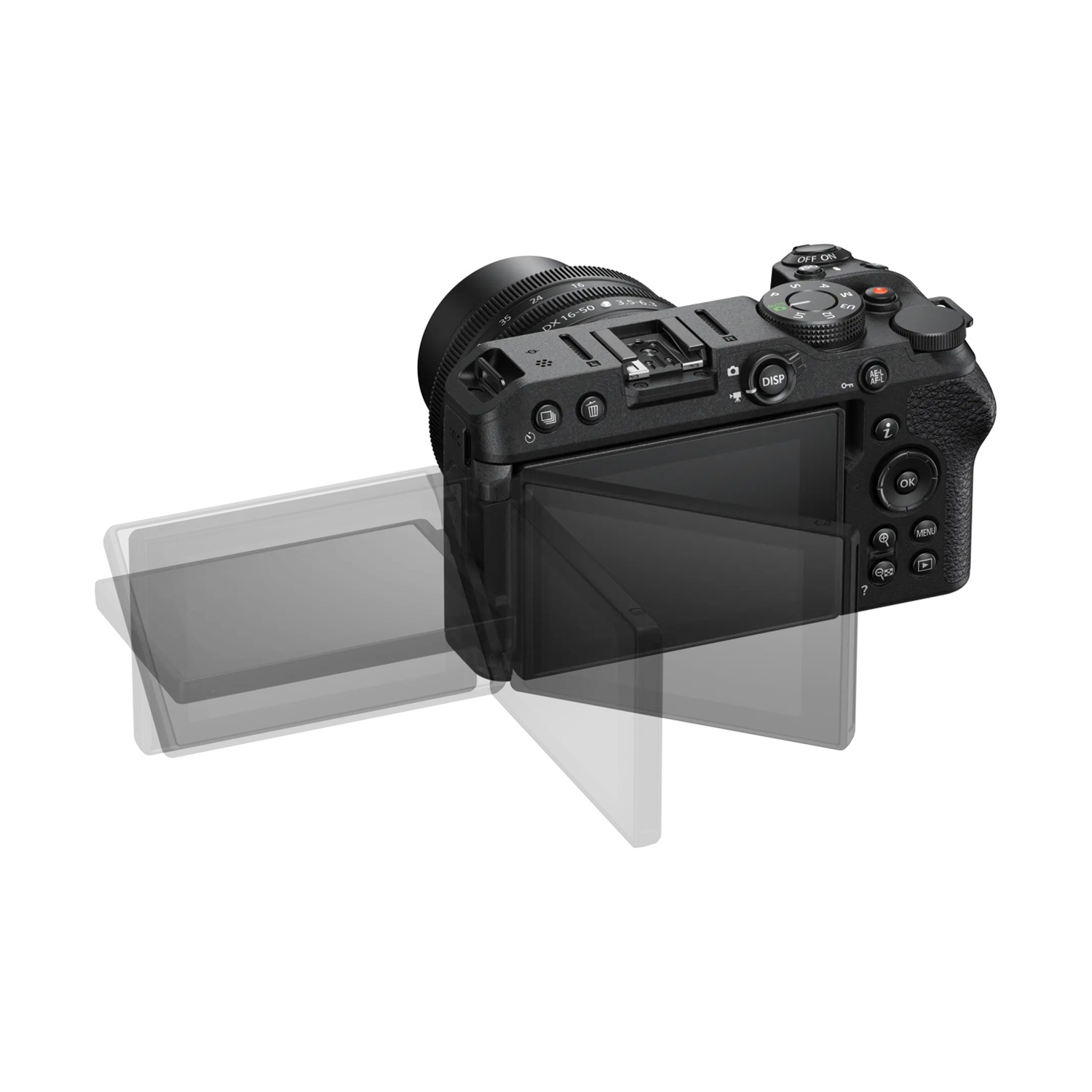 Una fotocamera nera con obiettivo e schermo articolato su sfondo bianco.