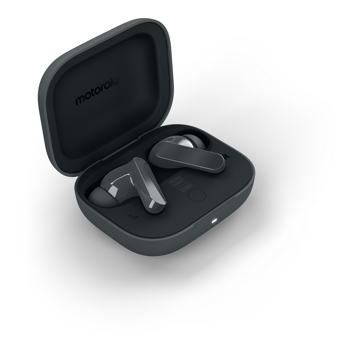 Estuche abierto de auriculares Motorola con dos auriculares grises dentro. El estuche es gris oscuro con el logotipo de Motorola en la tapa.