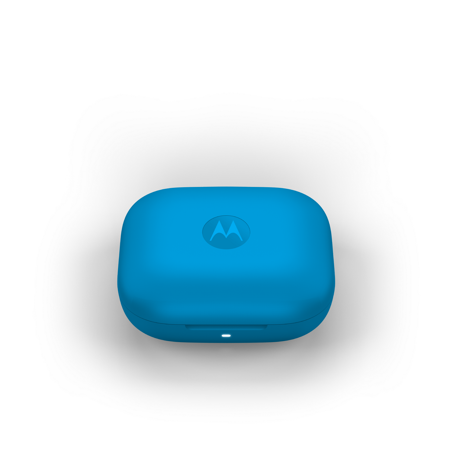 Un estuche de carga azul de Motorola para auriculares se encuentra sobre una superficie blanca. El estuche es cuadrado, con bordes redondeados y un logotipo de Motorola.