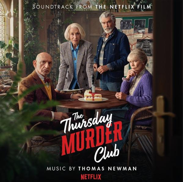 Vier Personen um einen Tisch mit Kuchen und Messer. Der Titel lautet "The Thursday Murder Club". Netflix-Logo vorhanden.