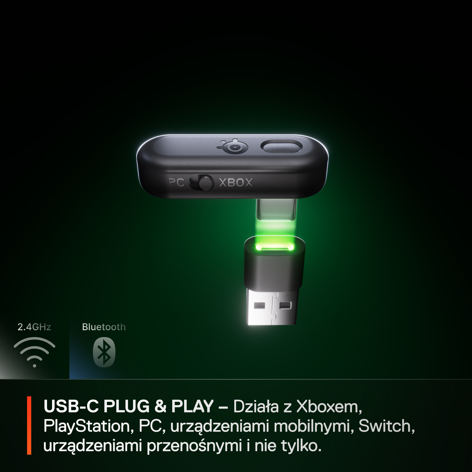 Czarny adapter USB-C do PC i Xbox. Świeci na zielono. Tekst mówi, że działa z różnymi urządzeniami.