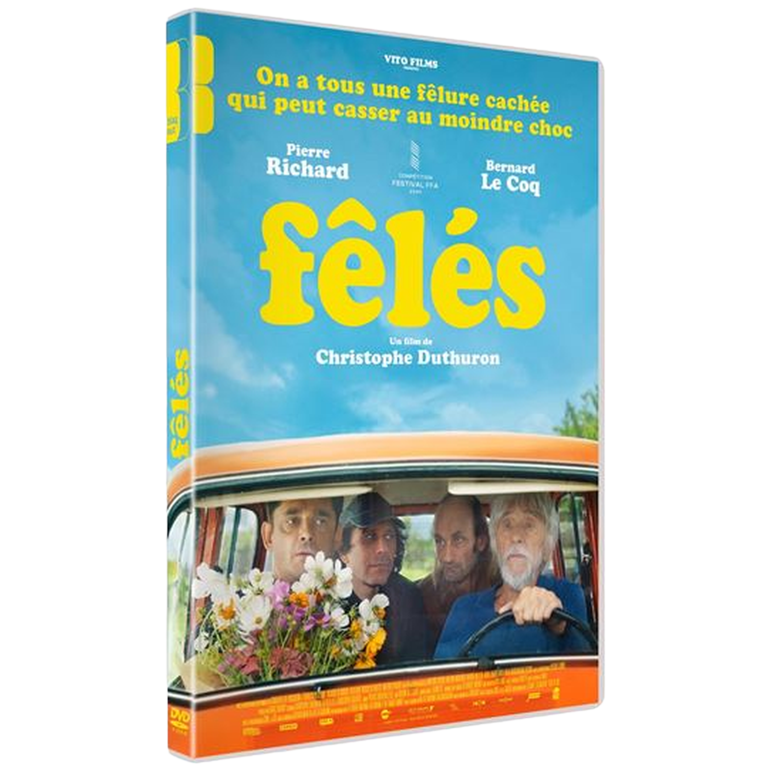 Couverture DVD du film 'Fêlés'. Avec des acteurs dans une voiture, titre jaune et texte en français. Fond de ciel bleu.