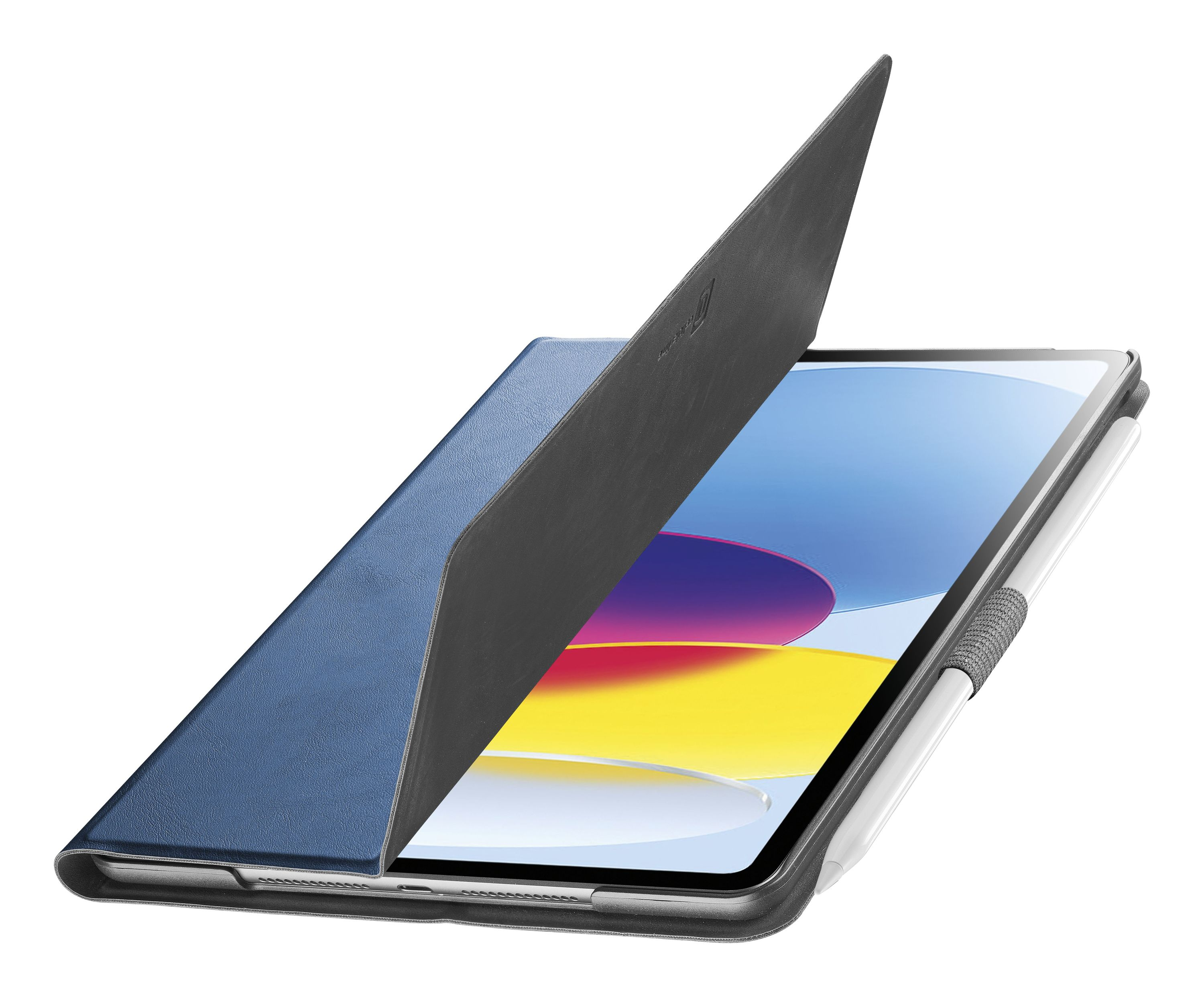 Mavi kılıf içinde tablet, sağda kalem. Kılıf açık. Ekran soyut renkler gösteriyor. Beyaz arka plan.