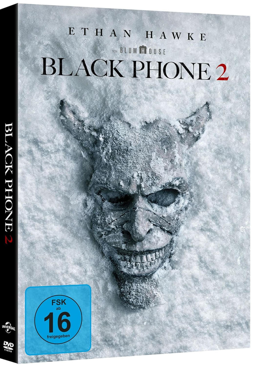 DVD-Cover für Black Phone 2. Mit einer Dämonenmaske im Schnee. Ethan Hawkes Name steht oben. Freigegeben ab 16 Jahren.