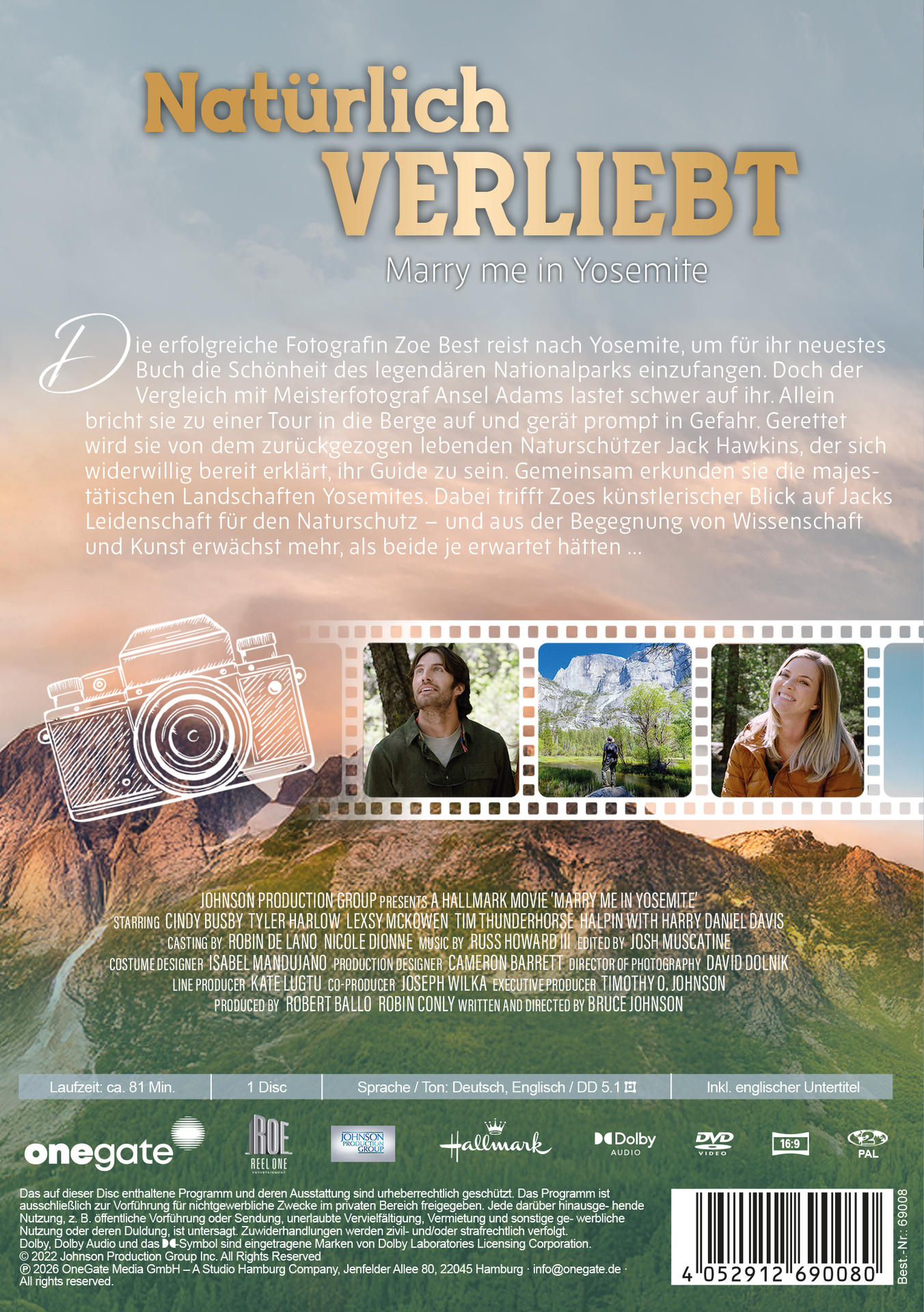 DVD-Cover. Titel: Natürlich verliebt. Bilder von Kamera, Mann, Landschaft und Frau. Text auf Deutsch.