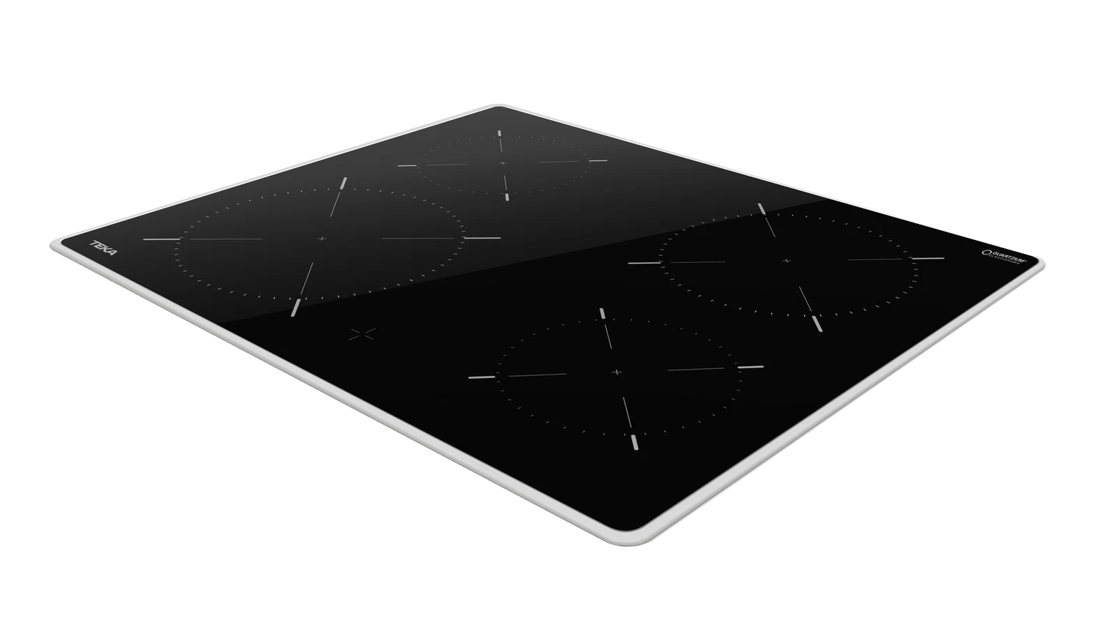 Una placa de inducción negra con cuatro zonas de cocción, borde blanco y logotipo de la marca. El fondo es negro.