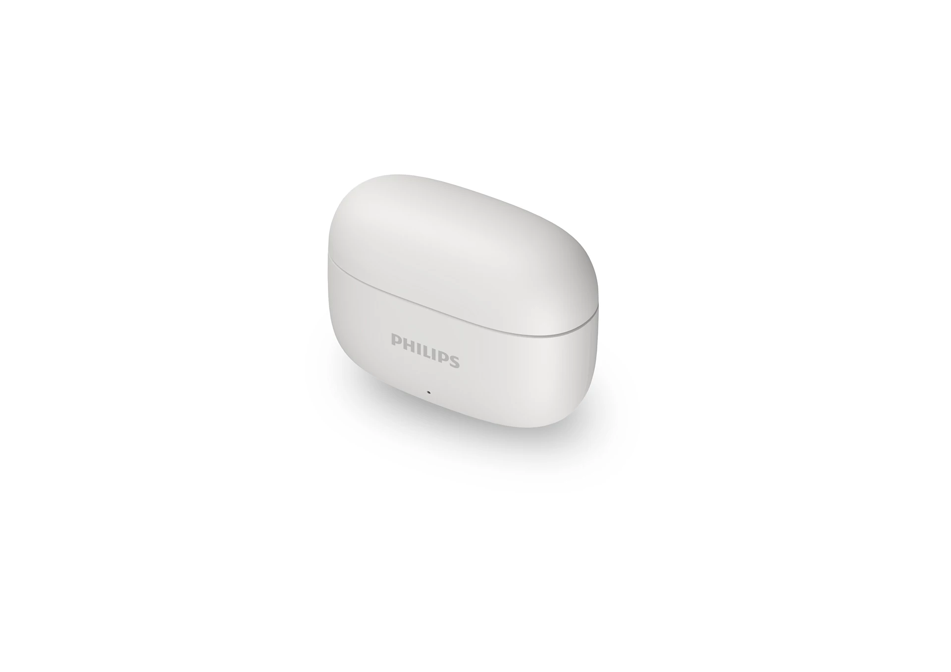 Beyaz bir Philips kulaklık şarj çantası beyaz bir arka plan üzerinde duruyor. Çanta kapalı ve üzerinde Philips logosu var.