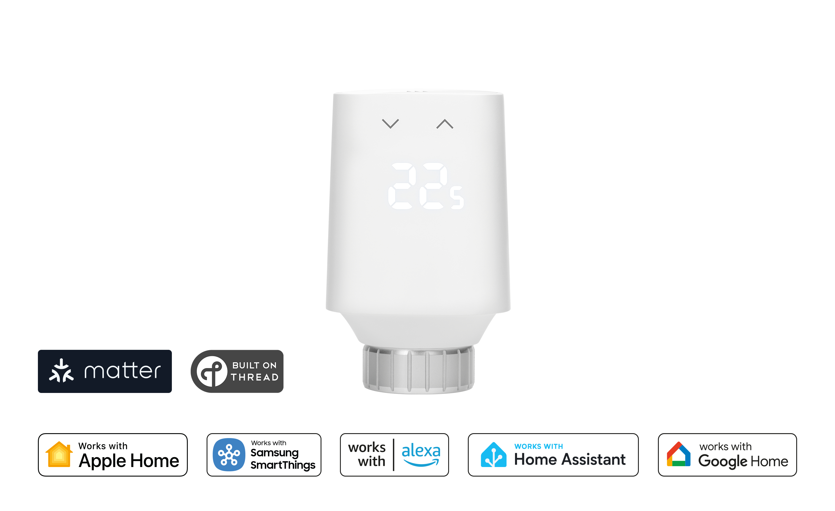 Ein weißer intelligenter Thermostat mit digitaler Anzeige, die '22s' anzeigt, Pfeile und verschiedene Smart-Home-Integrationslogos.