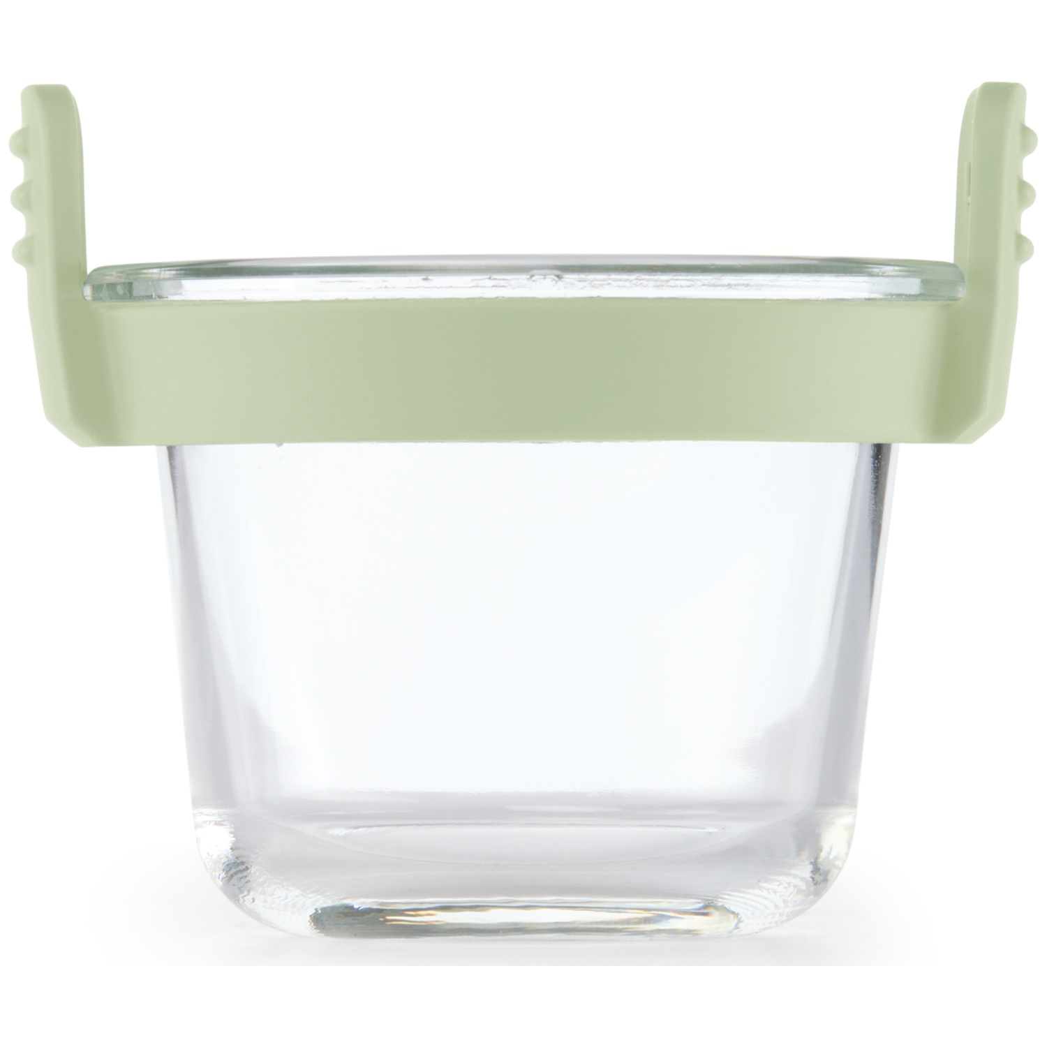 Een heldere glazen beker met een lichtgroene plastic band en handvatten. De beker is leeg, tegen een witte achtergrond.