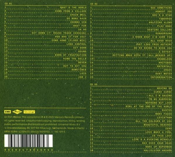 Grünes CD-Cover mit Titellisten für drei CDs, einschließlich Songtiteln und Künstlerdetails. Der Text ist weiß.