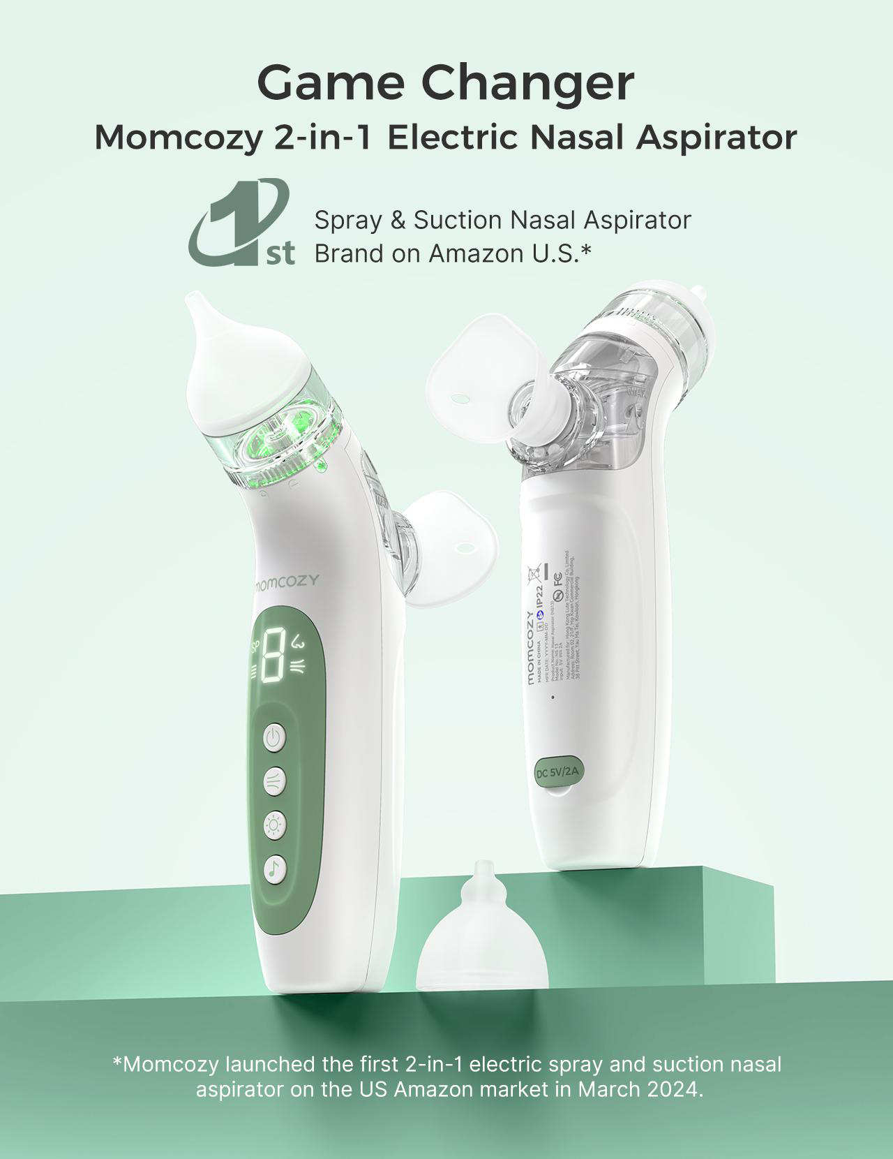 Zwei Momcozy 2-in-1 Nasensauger. Einer zeigt eine 8 auf dem Bildschirm. Text: Game Changer, Spray & Absaugung Nasensauger.