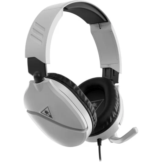 Auriculares para juegos blancos y negros. Las almohadillas y la diadema son blancas, con acolchado negro. Hay un pequeño micrófono.