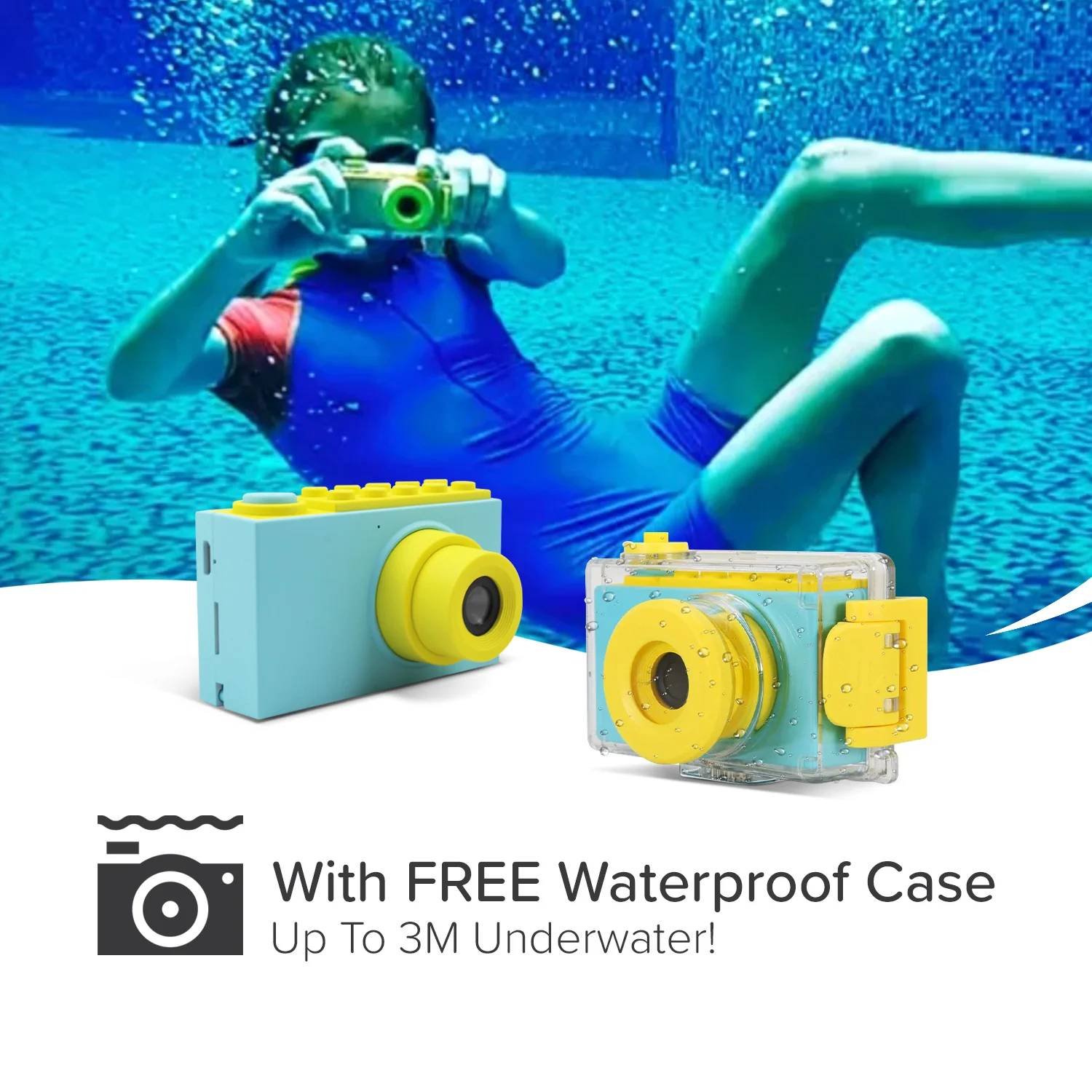 Un enfant sous l'eau prend une photo avec un appareil photo jouet. Deux appareils photo sont montrés, un avec un étui étanche. Texte: 'Étui étanche GRATUIT'.