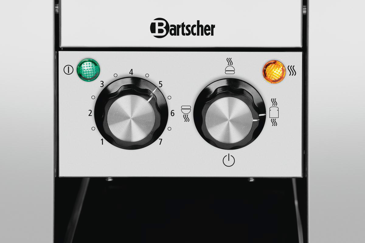 Nahaufnahme eines Bartscher-Gerätebedienfelds. Es hat Drehknöpfe, Lichter und Zahlen. Der Markenname ist oben sichtbar.