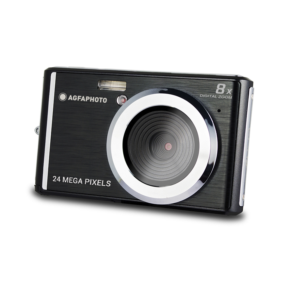 Siyah bir AgfaPhoto dijital fotoğraf makinesi. Gümüş halkalı büyük bir merceğe, flaşa ve 24 megapiksele sahip.